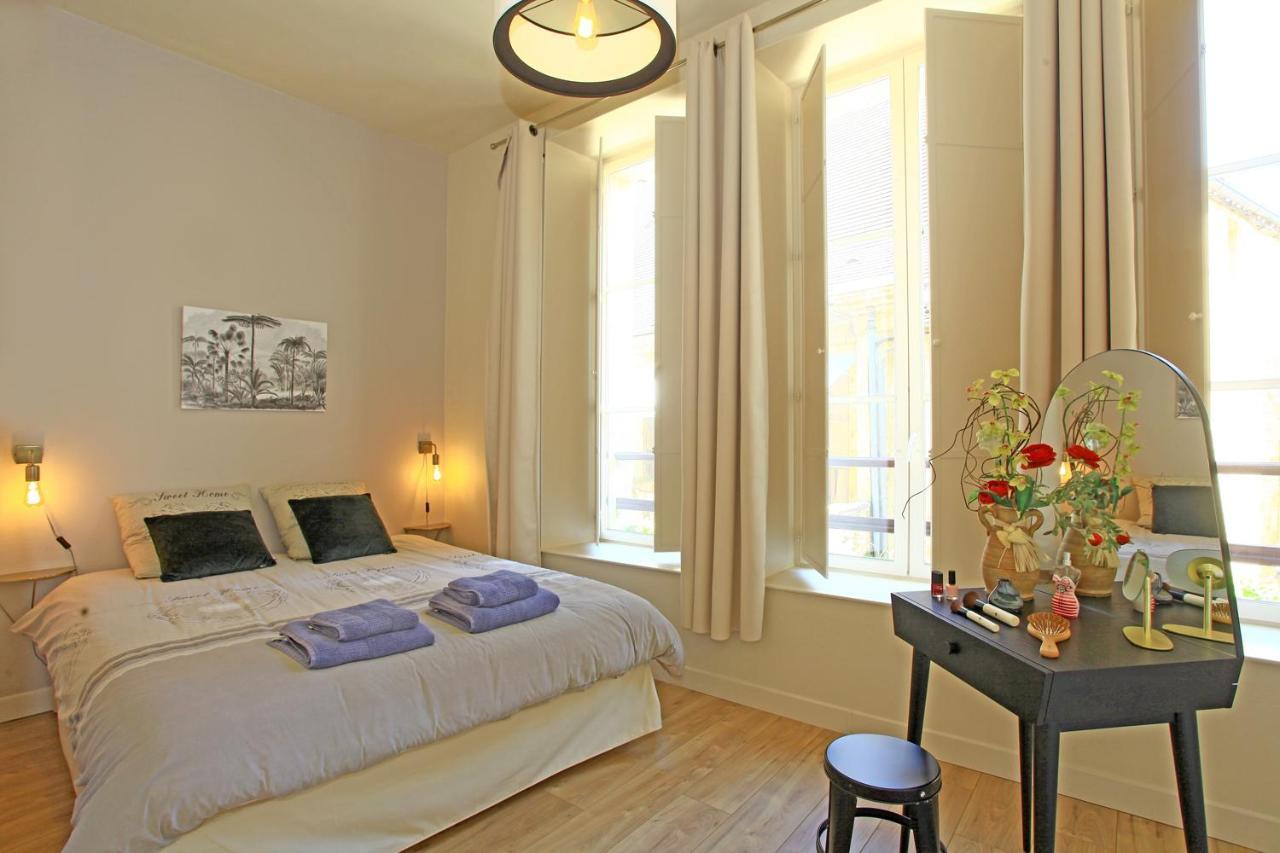 Appartement Centre Medieval Le Boudoir De Marie サルラ・ラ・カネダ エクステリア 写真